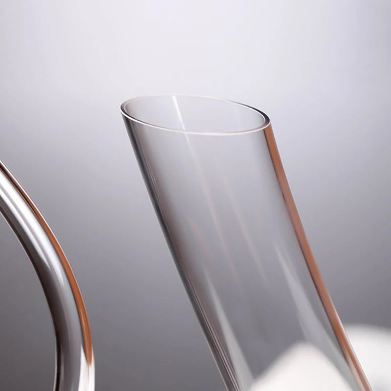 1500Ml Crystal U-Shaped Wine Decanter Gift Box Swan Decanter Creative Wine Separator